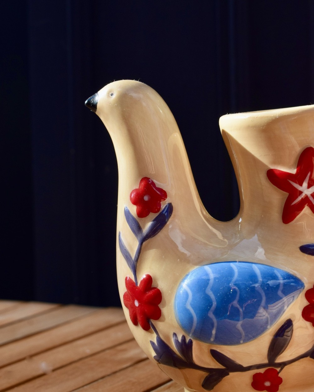 Vase oiseau en faïence beige | Peonies Shop