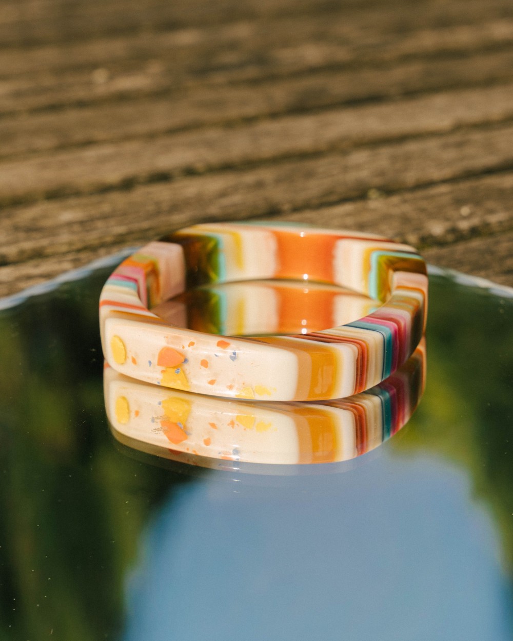 Bracelet jonc en résine rayée | Peonies Shop